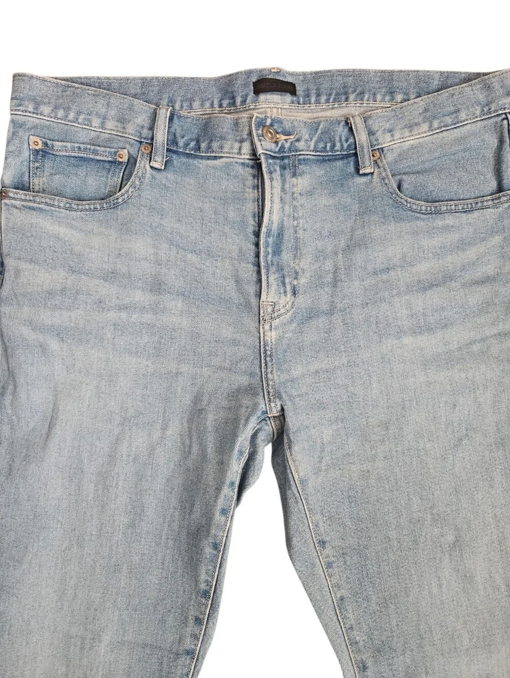 Uniglo Mens Light Wash Straight Leg Blue Jeans‎ Tag Size 36x32 Actual Size 38x31